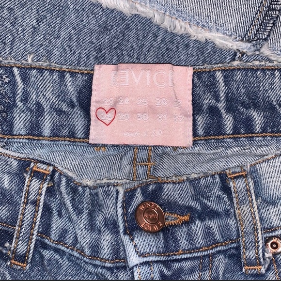 REVICE Ex-Boyfriend Dylan Wash Jean - Picture 7 of 7